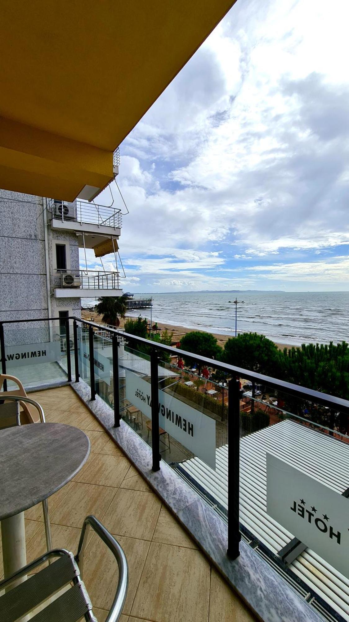 Heming-Way Hotel Durrës Cameră foto
